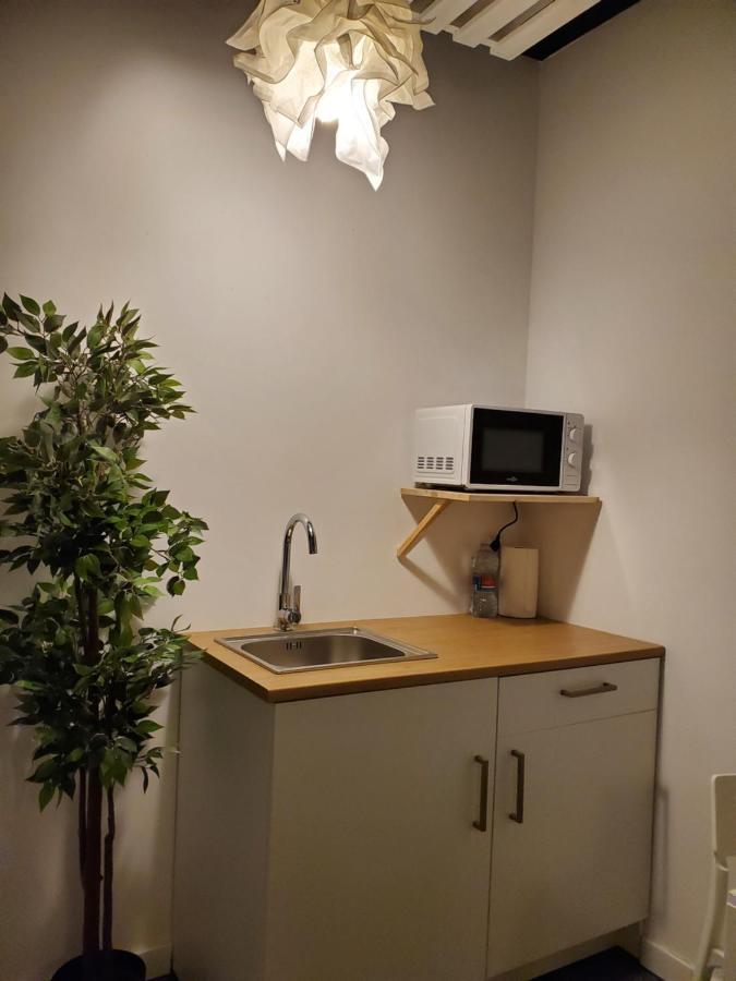 Small And Cozy Rooms - G Valencia Luaran gambar