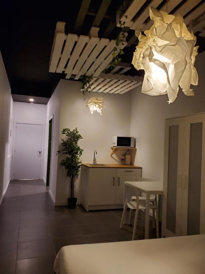 Small And Cozy Rooms - G Valencia Luaran gambar