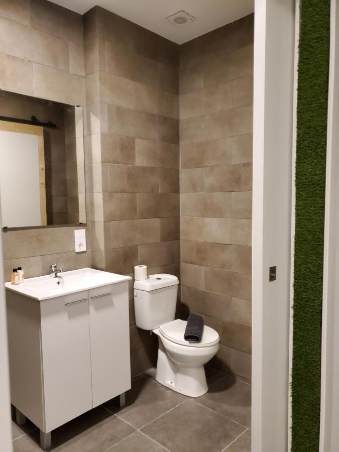 Small And Cozy Rooms - G Valencia Luaran gambar