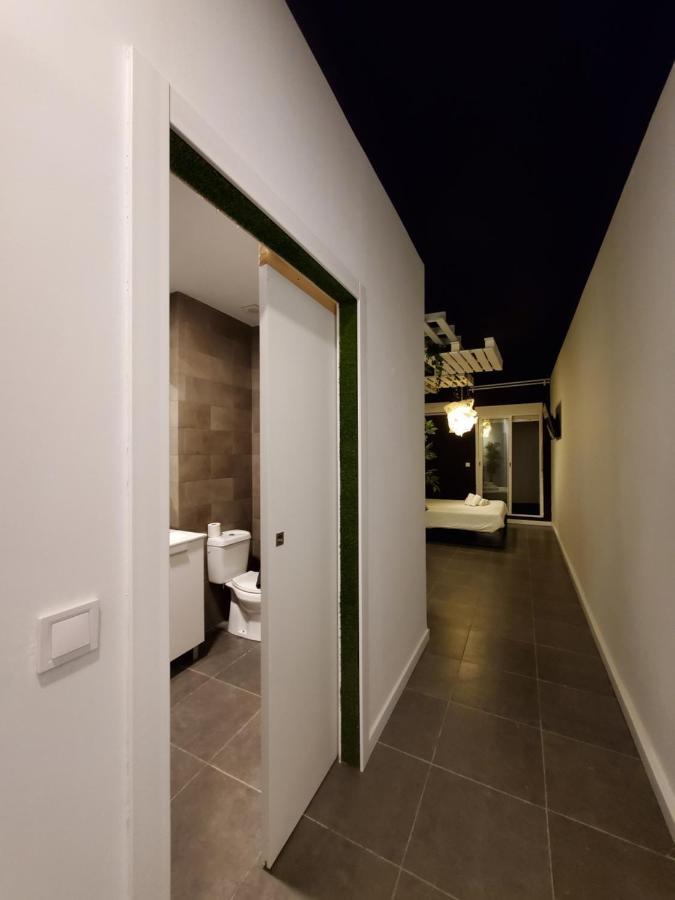 Small And Cozy Rooms - G Valencia Luaran gambar