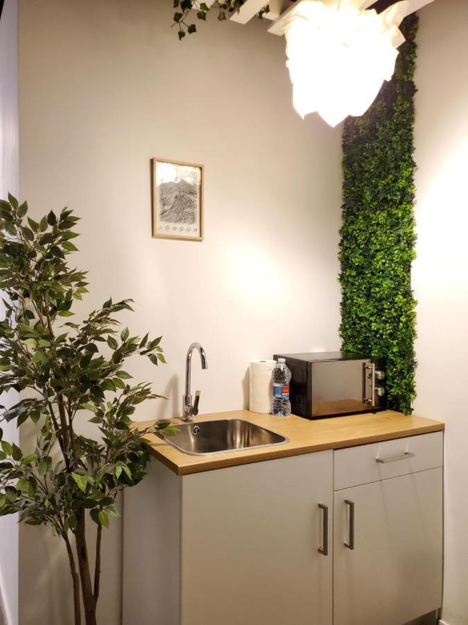 Small And Cozy Rooms - G Valencia Luaran gambar