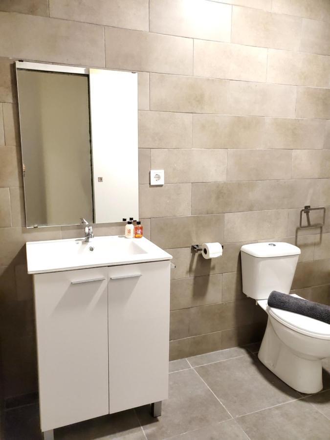 Small And Cozy Rooms - G Valencia Luaran gambar